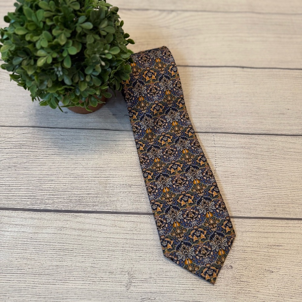 Fox & Chave Blue and Gold Patterned Men's Silk Tie